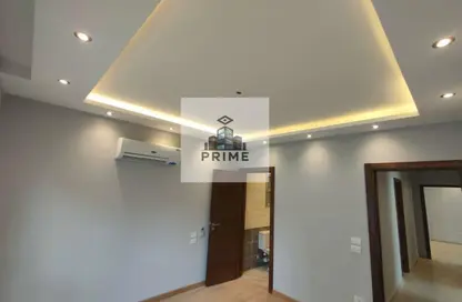 Apartment - 2 Bedrooms - 2 Bathrooms for sale in Mountain View iCity - 5th Settlement Compounds - The 5th Settlement - New Cairo City - Cairo