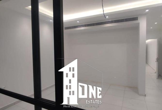 52192761 - Property Image 3