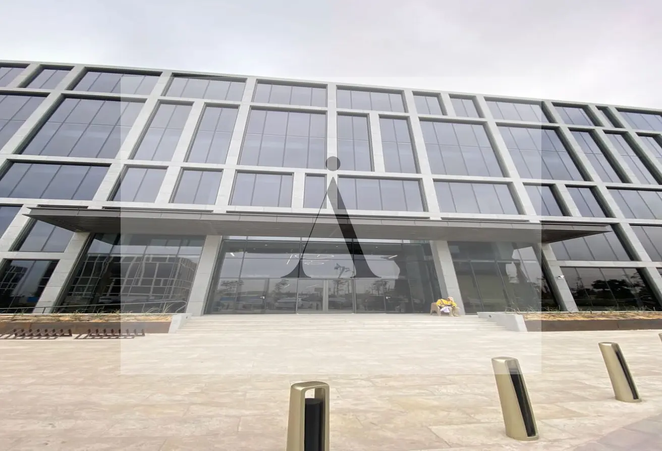 62402943 - Property Main Image