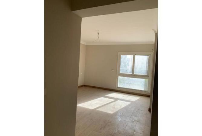 8648035 - Property Image 3