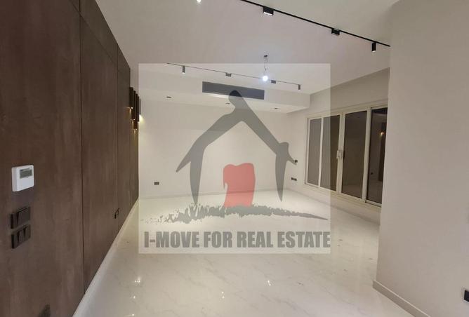 56002410 - Property Image 3