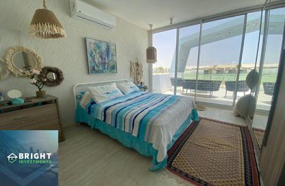 Chalet - 3 Bedrooms - 3 Bathrooms for sale in Fouka Bay - Ras Al Hekma - North Coast