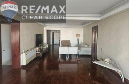 Apartment - 4 Bedrooms - 4 Bathrooms for sale in Zamalek - Cairo