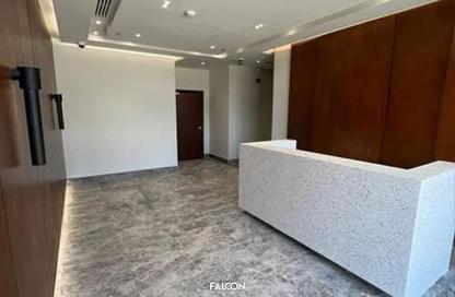 Apartment - 3 Bedrooms - 2 Bathrooms for sale in District 5 - 5th Settlement Compounds - The 5th Settlement - New Cairo City - Cairo