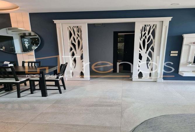 54491215 - Property Image 2