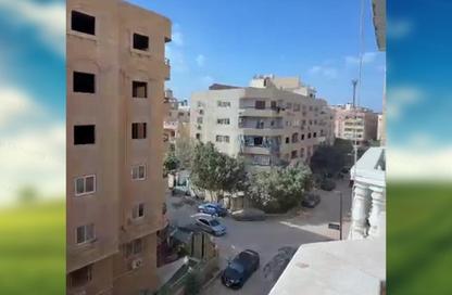 Apartment - 3 Bedrooms - 2 Bathrooms for sale in Gate 2 - Ahmose - Hadayek El Ahram - Giza