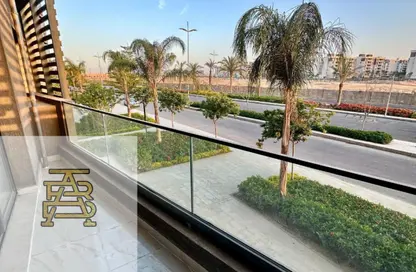 Apartment - 2 Bedrooms - 2 Bathrooms for sale in Madinaty - Cairo