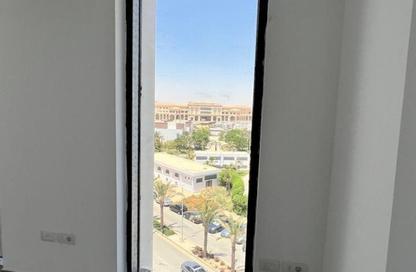 مساحات مكتبية - استوديو للايجار في مول هايد بارك بيزنس - شارع التسعين الجنوبي - التجمع الخامس - مدينة القاهرة الجديدة - القاهرة
