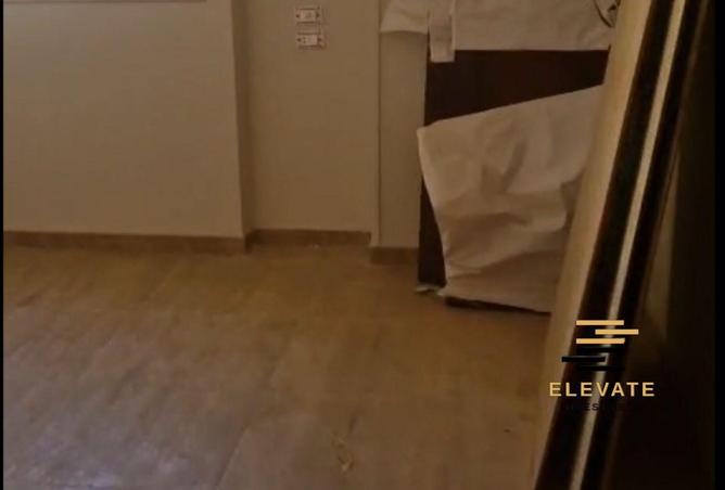 53217755 - Property Image 3