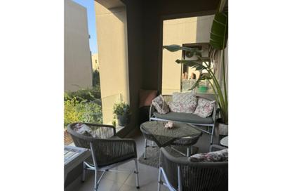 Apartment - 2 Bedrooms - 2 Bathrooms for sale in Palm Hills Village Gate - South Investors Area - New Cairo City - Cairo