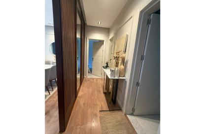 Apartment - 2 Bedrooms - 2 Bathrooms for sale in Palm Hills Village Gate - South Investors Area - New Cairo City - Cairo