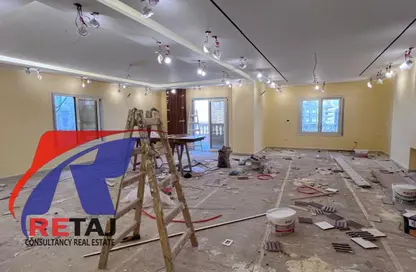 شقة - 3 غرف نوم - 3 حمامات للبيع في شارع حسن مامون - المنطقة السادسة - مدينة نصر - القاهرة