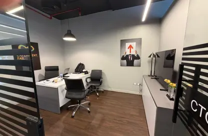 مساحات مكتبية - 3 غرف نوم - 2 حمامات للايجار في ايستاون - كمبوندات التجمع الخامس - التجمع الخامس - مدينة القاهرة الجديدة - القاهرة