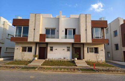 Townhouse - 4 Bedrooms - 3 Bathrooms for sale in Azzar 2 - 5th Settlement Compounds - The 5th Settlement - New Cairo City - Cairo