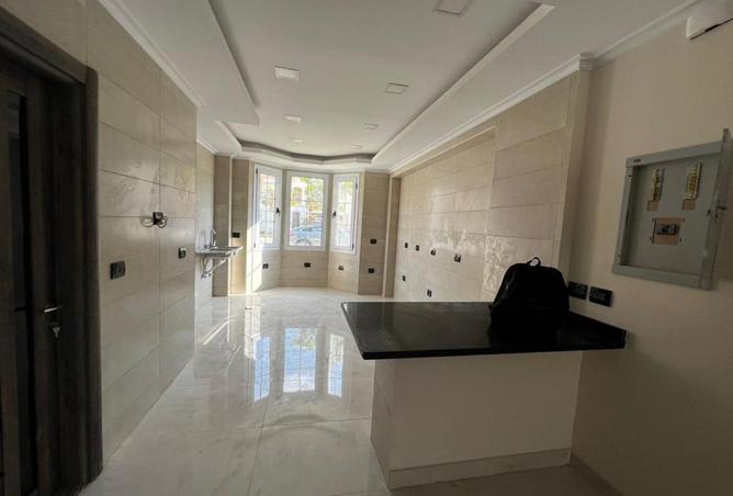 63886150 - Property Main Image