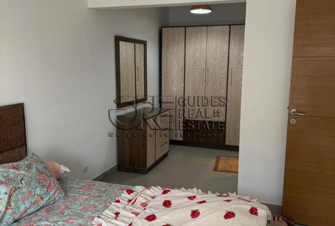 98010343 - Property Image 3