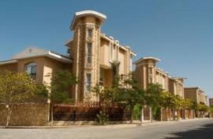 Villa - 5 - 6 for sale in River Walk - North Investors Area - New Cairo City - Cairo