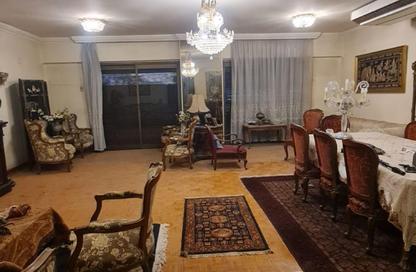 Apartment - 3 Bedrooms - 2 Bathrooms for sale in Shooting Club Street - Dokki - Giza