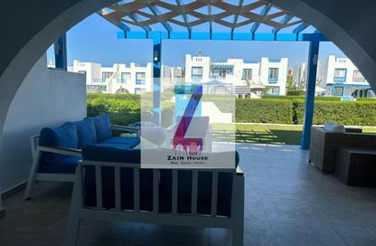 Chalet - 3 Bedrooms - 2 Bathrooms for rent in Mountain View - Ras Al Hekma - North Coast