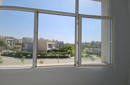 محل تجاري - استوديو - 1 للايجار في كارما ريزيدنس - الحي السادس عشر - الشيخ زايد - الجيزة