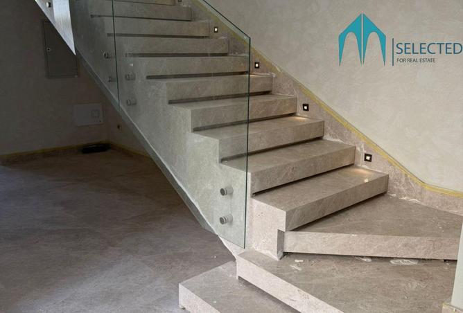 71643381 - Property Image 2