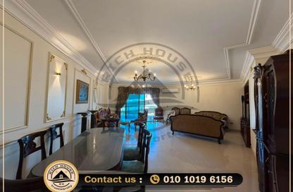 Apartment - 3 Bedrooms - 2 Bathrooms for rent in Victor Ammanuel Square - Smouha - Hay Sharq - Alexandria Apartment - 3 Bedrooms - 2 Bathrooms for rent in Victor Ammanuel Square - Smouha - Hay Sharq - Alexandria