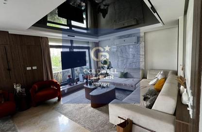 Apartment - 3 Bedrooms - 2 Bathrooms for sale in Tag Sultan - Ring Road - Cairo