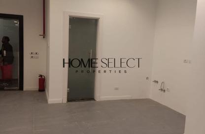 Office Space - 4 Bedrooms for rent in The Lane - 26th of July Corridor - Sheikh Zayed City - Giza