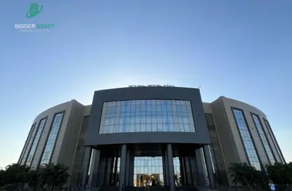 بناية كاملة - استوديو - 6 حمامات للايجار في شارع رقم 70 - الحي الاول - التجمع الخامس - مدينة القاهرة الجديدة - القاهرة