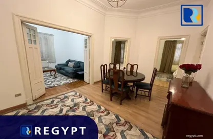 شقة - 2 غرف نوم - 2 حمامات للايجار في شارع حسن عاصم - الزمالك - القاهرة