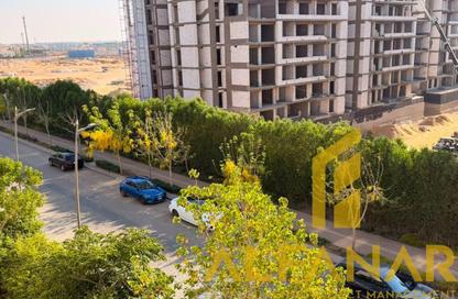 Penthouse - 3 Bedrooms - 3 Bathrooms for sale in Galleria Residences - South Investors Area - New Cairo City - Cairo