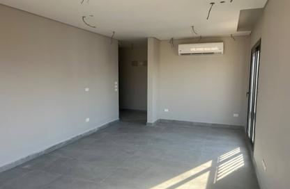 شقة - 2 - 3 للبيع في فيلدج ويست - كمبوندات الشيخ زايد - الشيخ زايد - الجيزة