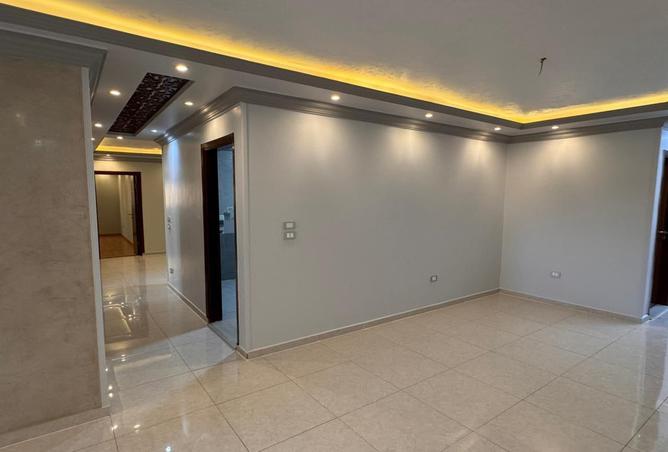 54749820 - صورة العقار 3