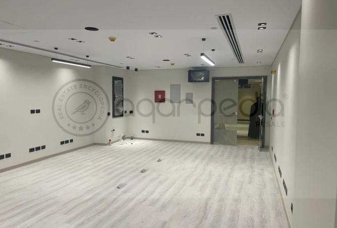 97436001 - Property Image 2