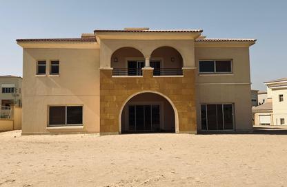 Villa - 6 Bedrooms - 6 Bathrooms for sale in The Fourteen Golf Residences - Uptown Cairo - Mokattam - Cairo