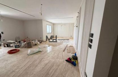 Apartment - 3 Bedrooms - 4 Bathrooms for rent in Garden Residence - Hyde Park - New Cairo City - Cairo
