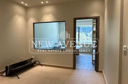 Office Space - 2 Bedrooms - 1 Bathroom for rent in Lake View Residence - 5th Settlement Compounds - The 5th Settlement - New Cairo City - Cairo