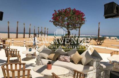 Chalet - 2 Bedrooms - 2 Bathrooms for sale in Azha - Al Ain Al Sokhna - Suez