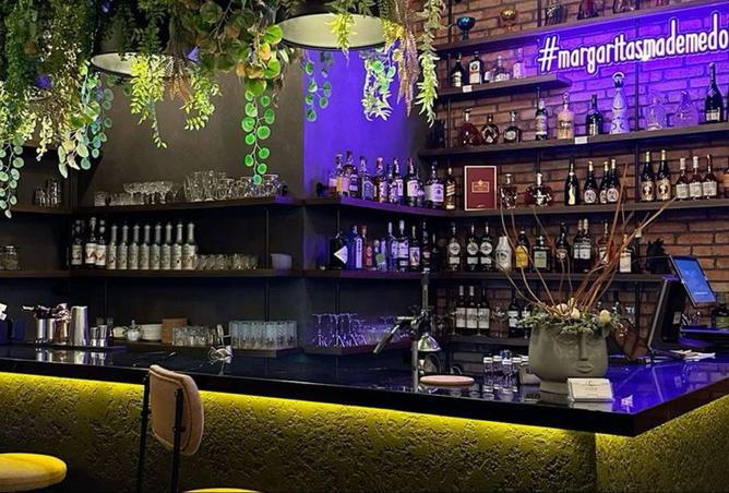 51678109 - Property Image 3