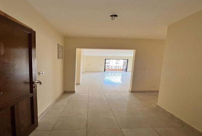 8590391 - صورة العقار 2