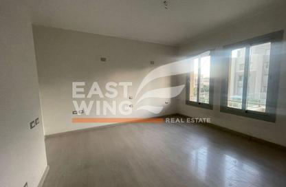 Apartment - 2 Bedrooms - 2 Bathrooms for sale in Palm Hills Village Gate - South Investors Area - New Cairo City - Cairo