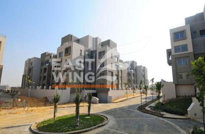 Apartment - 2 Bedrooms - 2 Bathrooms for sale in Palm Hills Village Gate - South Investors Area - New Cairo City - Cairo