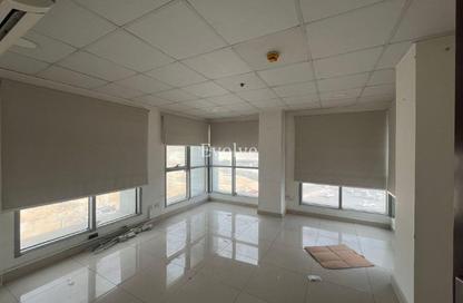 Office Space - Studio - 1 Bathroom for rent in Zahraa Al Maadi St. - Degla - Hay El Maadi - Cairo
