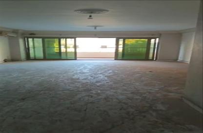 Office Space - 3 Bedrooms - 2 Bathrooms for rent in Soliman Abaza St. - Mohandessin - Giza