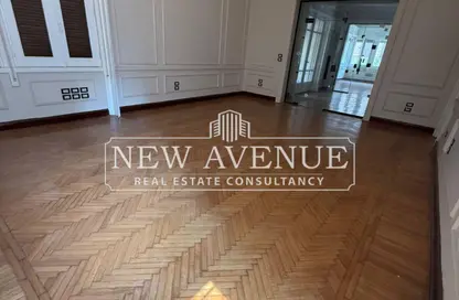 Office Space - 2 Bedrooms - 2 Bathrooms for rent in Degla Square - Degla - Hay El Maadi - Cairo