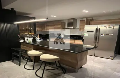 شقة - 2 غرف نوم - 2 حمامات للبيع في جاليريا  مون فالى - المستثمرين الجنوبية - مدينة القاهرة الجديدة - القاهرة