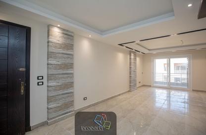 Apartment - 3 Bedrooms - 2 Bathrooms for rent in Cairo Borg Al Arab Desert Road - King Mariout - Hay Al Amereyah - Alexandria Apartment - 3 Bedrooms - 2 Bathrooms for rent in Cairo Borg Al Arab Desert Road - King Mariout - Hay Al Amereyah - Alexandria