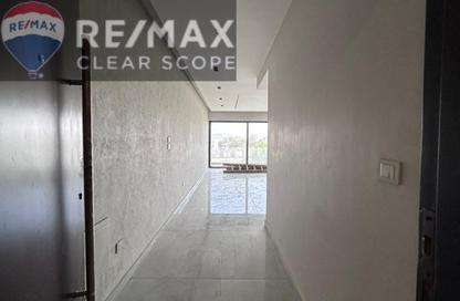Apartment - 2 Bedrooms - 3 Bathrooms for rent in Lake View Residence - 5th Settlement Compounds - The 5th Settlement - New Cairo City - Cairo Apartment - 2 Bedrooms - 3 Bathrooms for rent in Lake View Residence - 5th Settlement Compounds - The 5th Settlement - New Cairo City - Cairo