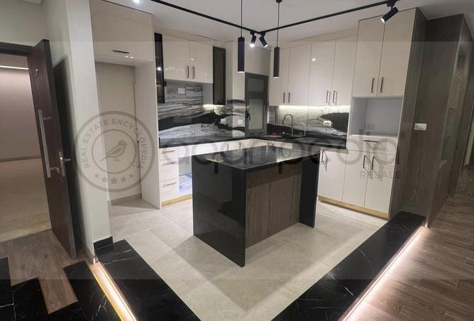 52196905 - Property Image 2