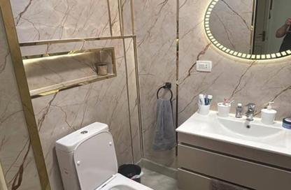 Apartment - 2 Bedrooms - 1 Bathroom for sale in Al Rehab - New Cairo City - Cairo